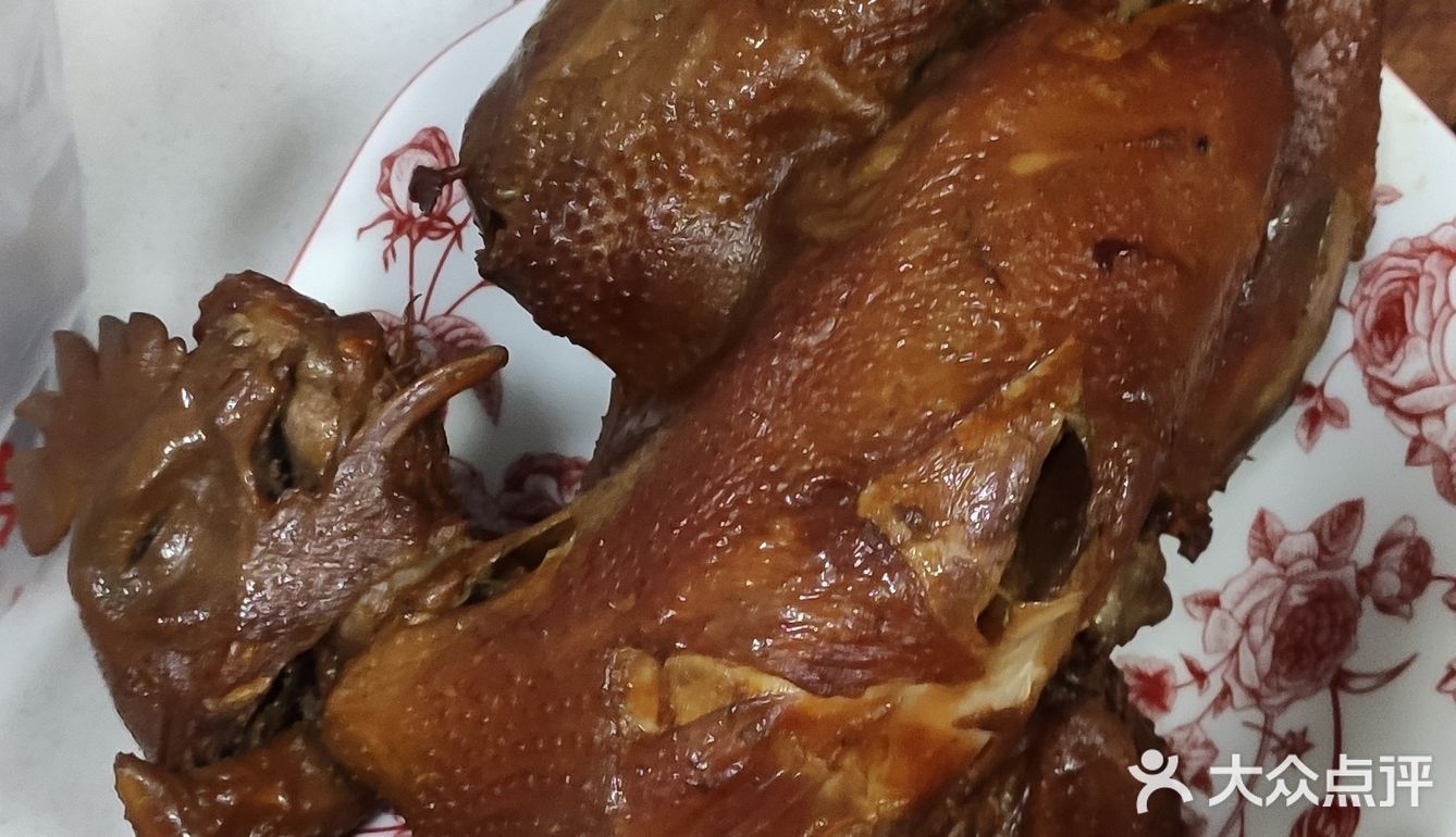 无棣县的小铁屋烧鸡