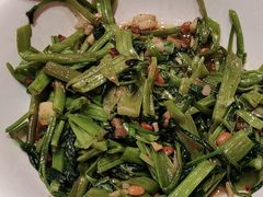 -辛香味烧鱼馆·非遗技艺·排骨红烧肉(光谷医药园店)