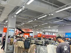 -百联奥特莱斯广场(武汉盘龙店)