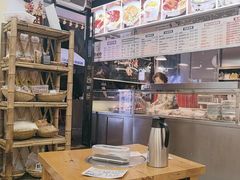 -明姨仔潮汕美食·碳炉猪脚·汕尾牛腩饭·起片鸡煲(起义路店)