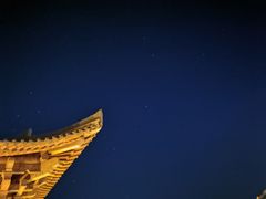 -敦煌山庄摘星阁