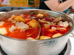 猪手鸳鸯锅-小街猪手(团结湖店)