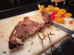-元一希尔顿酒店·鲜切牛肉火锅禅自助餐厅