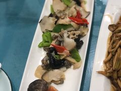 -龙香居海鲜浑锅家常菜·特色驴肉