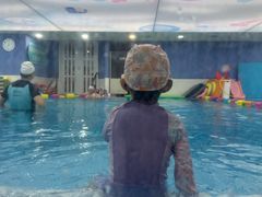 -龙格亲子游泳·水育早教运动中心(龙湾天街店)