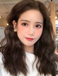 -BULB STUDIO 巴柏明星发型工作室