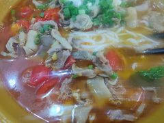 -乡村鸡杂米线(汉渝路店)