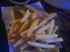 -爱啤精酿·民谣酒馆(滨江店)