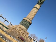 -人民防洪胜利纪念塔