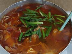 -叶伟胡辣壳面(两路口店)
