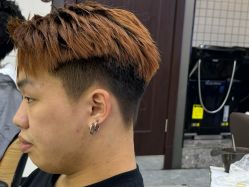 -藤野造型烫发染发