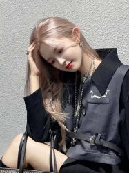 -TOP HAIR SALON