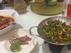-松沪名灶·豆浆鱼头·新上海菜(飞航吾悦广场店)