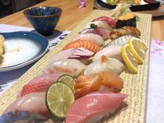 厨师长推荐寿司拼盘（16贯）-藤鹤日本料理(保利广场店)