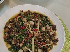 -临界音乐酒馆·小龙虾·江湖菜(华熙LIVE·鱼洞店)