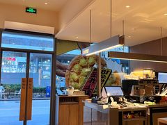 -乐凯撒披萨(国威电子商务大厦店)