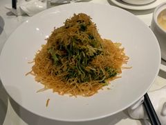 巧拌豆苗-四季民福烤鸭店(王府井灯市口店)