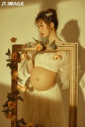 点击看大图 -专注孕妇照亲子照·纪田摄影