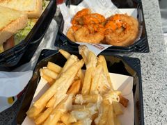 -The Habit Burger Grill 哈比特汉堡(世博店)