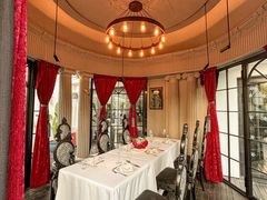 -弦月窗LUNETTE BY AMANDA(复兴路店)