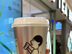 -喜茶(北京华贸购物中心店)