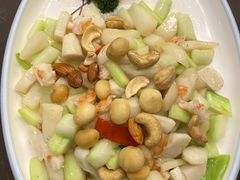 -东方之猪四更烤乳猪(金垦总店)