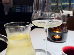 华东鲜白葡萄酒-怡情荟•海鲜青岛菜(五四广场旗舰店)