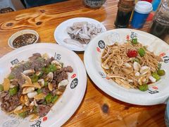 -何永光123鲜牛肉馆(1号店)