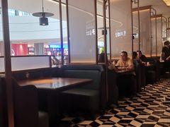 -新白鹿餐厅(滨江银泰店)