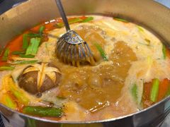 -四季喧黔味豆米火锅(万达广场店)