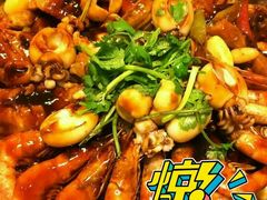 -黄记煌三汁焖锅(泰华假日广场店)