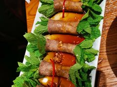 薄荷牛肉卷-云海肴·汽锅鸡·云南菜(美罗城店)