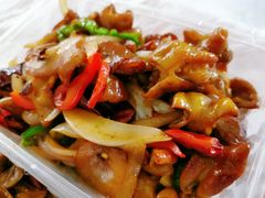 炒肥肠-蓝精灵饺子店
