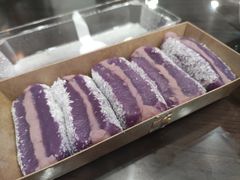 香草芋泥切糕-米阿糯糕团•酒酿•甜品(莫愁店)