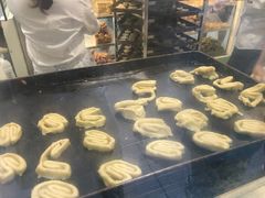 -上海哈尔滨食品厂(汇联商厦店)