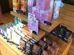 零售区-星巴克(红房子店)