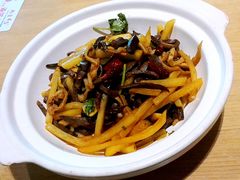 土豆条炒羊杂-西北45°(世茂广场店)