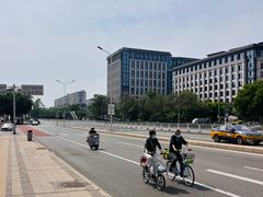 -玲珑塔公园