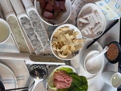 -德林酸菜鱼火锅(南丹店)