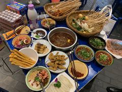 经典锅底-马路边边串串香(双井直营店)