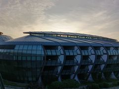-上海滴水湖皇冠假日酒店