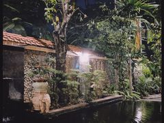 -Lam Vien Restaurant