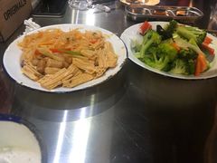 -马路牙子地桌烤肉(工体店)