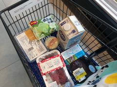 -盒马鲜生(丁香国际店)