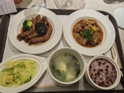 -盈月阁母婴护理中心·月子中心·月嫂育儿嫂