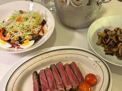 -MONICH牛排融合餐厅(和义大道购物中心店)