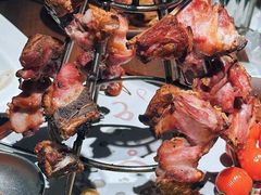 招牌馕坑烤架子肉-纳鲁孜·新疆特色餐厅(上海悦荟广场店)