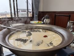 -雅和生态渔庄·宜城锅巴饭(龙灵山公园店)