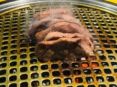 -唯成•韩国炭火烤肉 유성고기