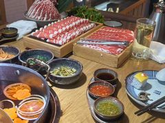 -礼舍·和牛火锅·烤肉·料理餐厅(华茂店)